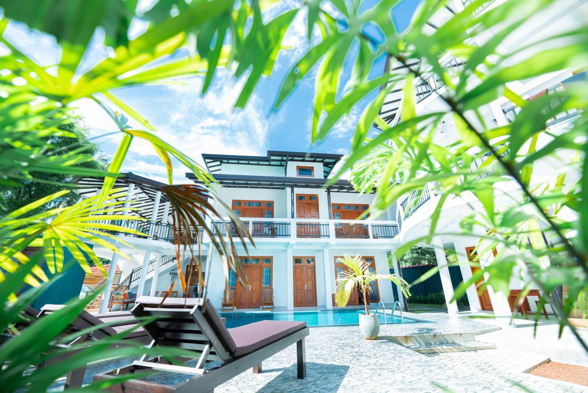Teya Beach Hotel Ahangama Eksteriør bilde