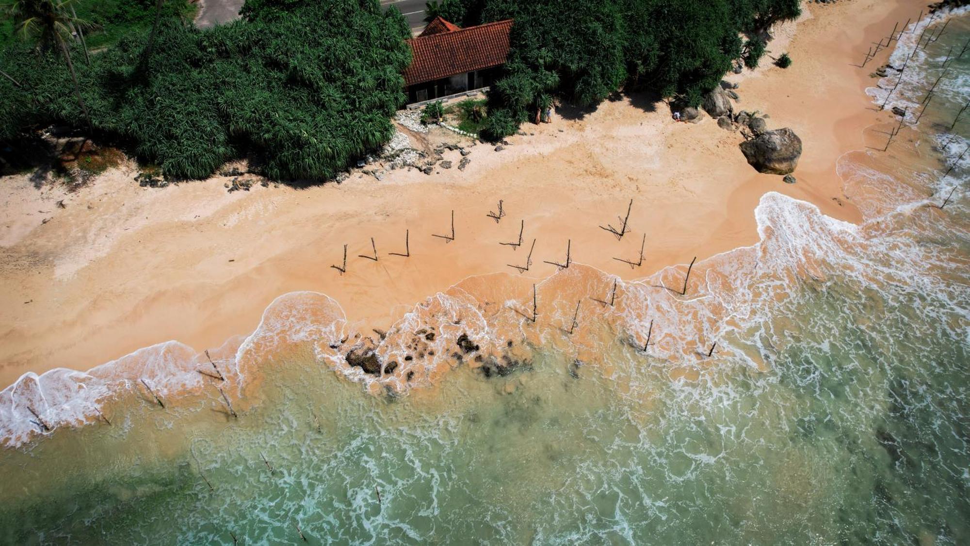 Teya Beach Hotel Ahangama Eksteriør bilde